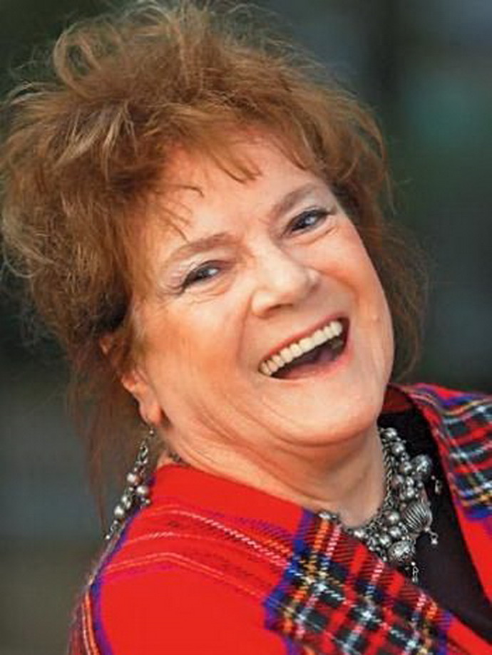 Vlasta Chramostov�